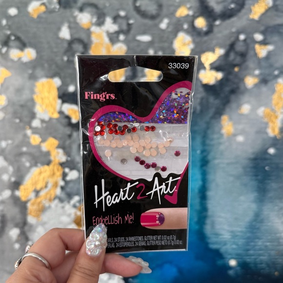 Fun Nail Art Bundle 4 pcs | 81 - Picture 4 of 7